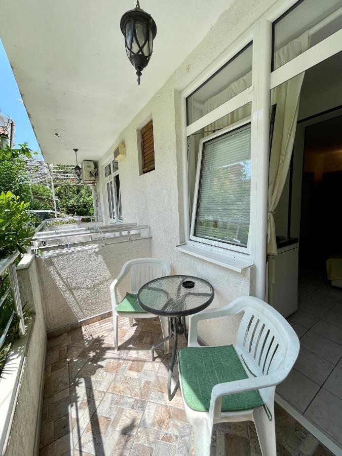 Apartmani Bonik บุดวา ภายนอก รูปภาพ