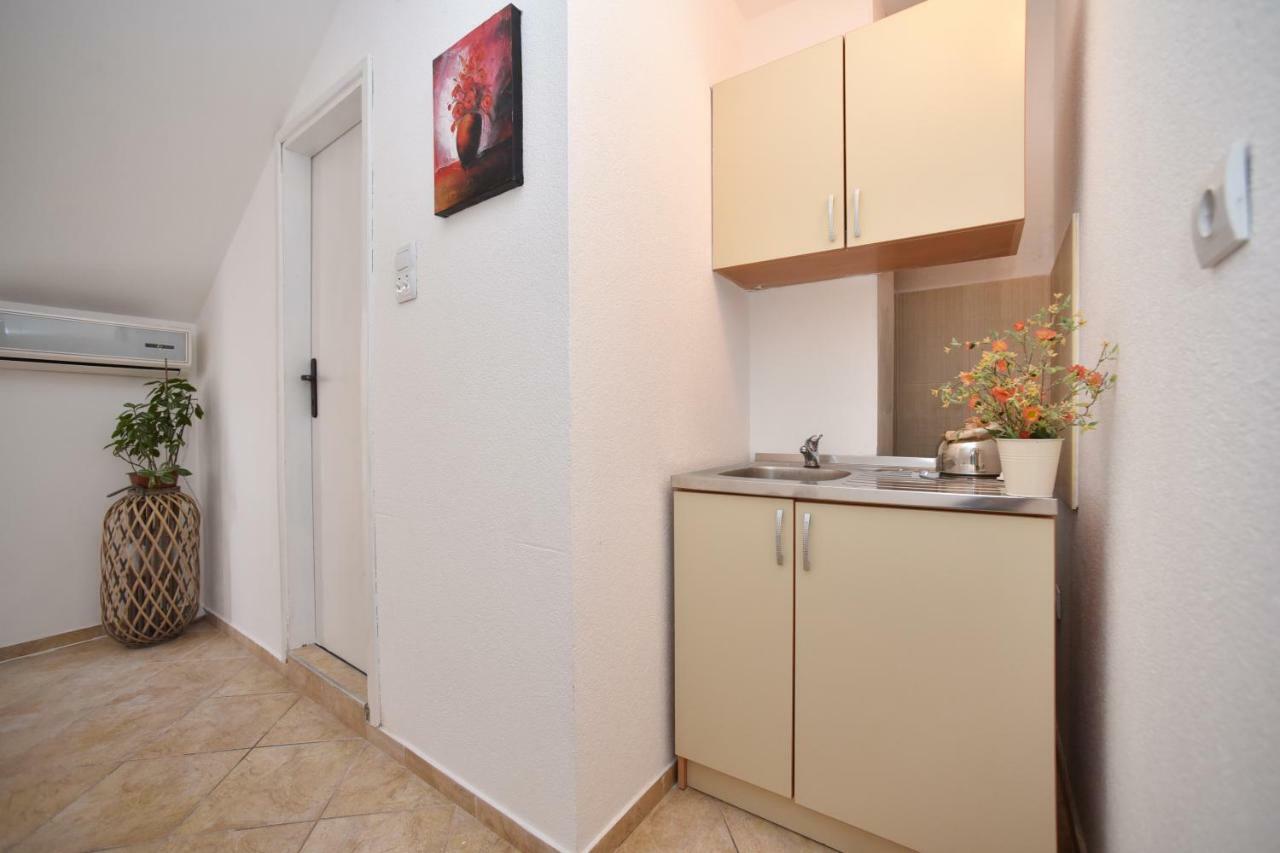 Apartmani Bonik บุดวา ภายนอก รูปภาพ